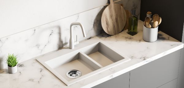 White kitchen sink 